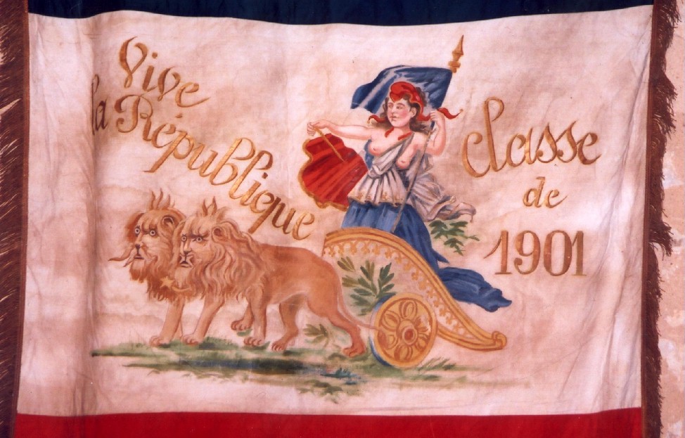 Détail du drapeau des conscrits de la classe de 1901 de Meunet-Planches